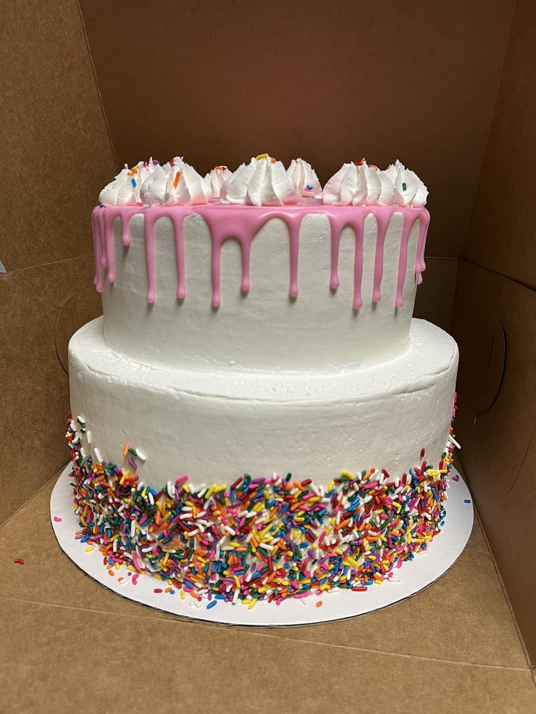 K&E Sweets cake